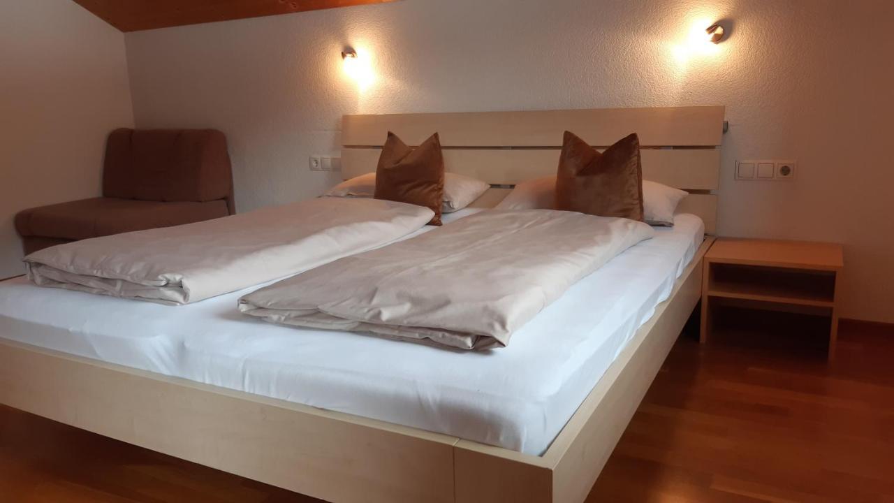 Haus Erna Schoppernau Hotel Bagian luar foto